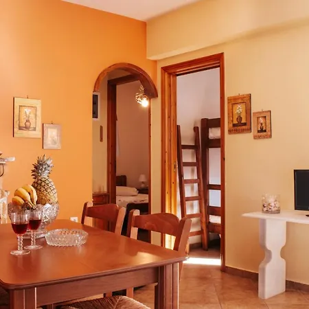 Chaniotis Home, In The Heart Of Kinitharos