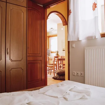 Chaniotis Home, In The Heart Of *